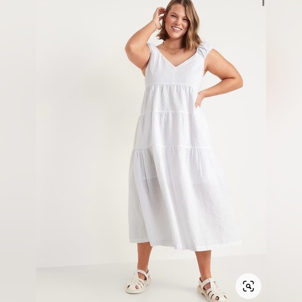 Old Navy Fit & Flare Tiered Seersucker All-Day Maxi Dress